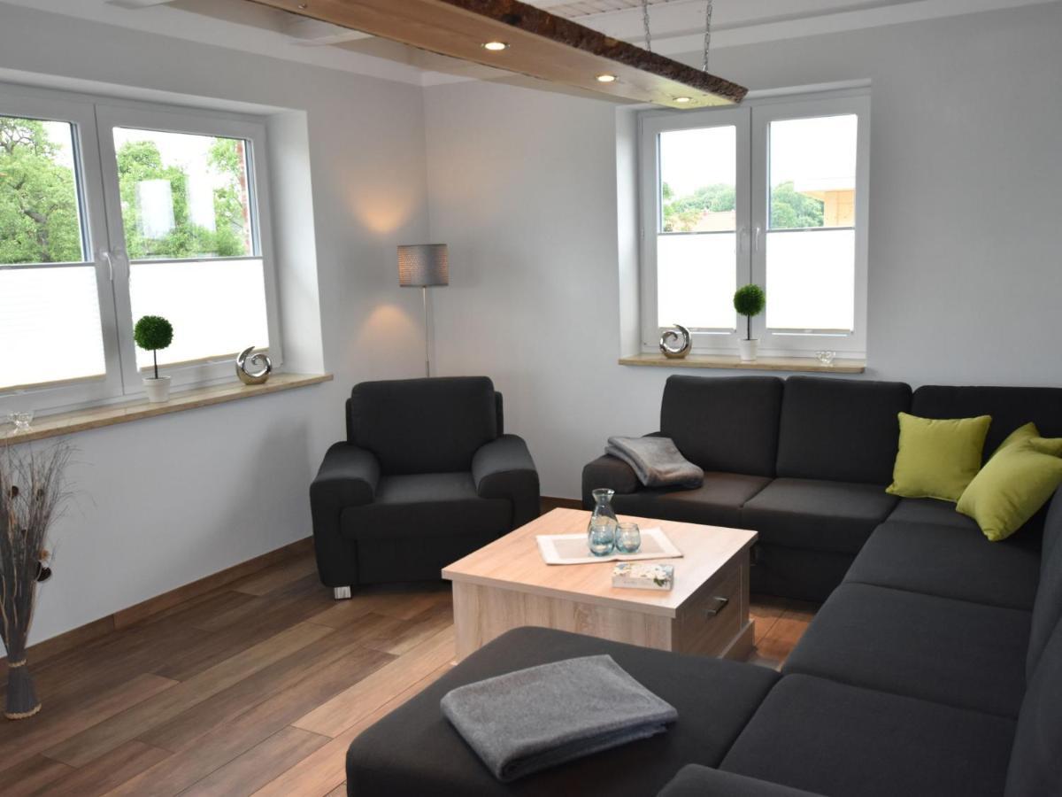Cozy Holiday Home In Gross Schwansee With Sauna Εξωτερικό φωτογραφία