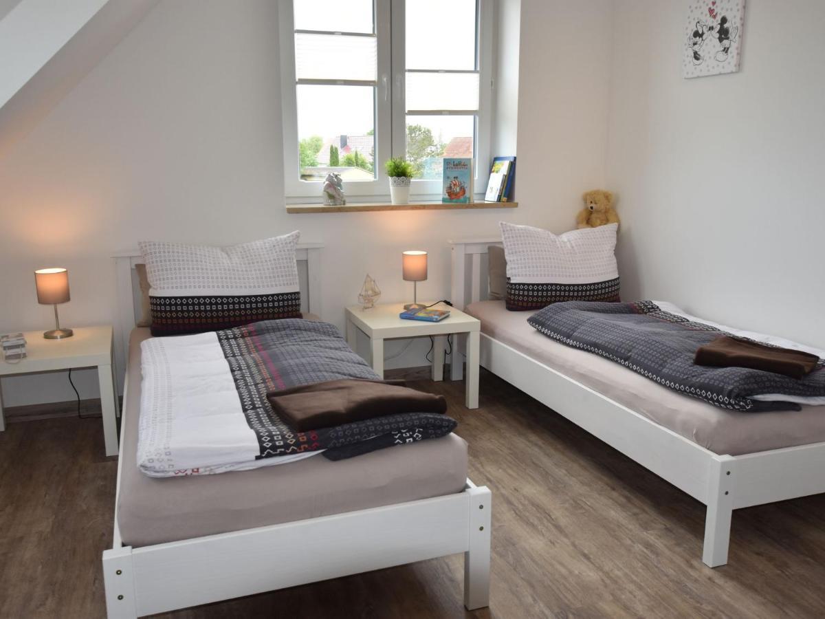 Cozy Holiday Home In Gross Schwansee With Sauna Εξωτερικό φωτογραφία