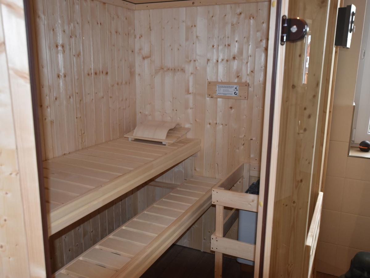 Cozy Holiday Home In Gross Schwansee With Sauna Εξωτερικό φωτογραφία
